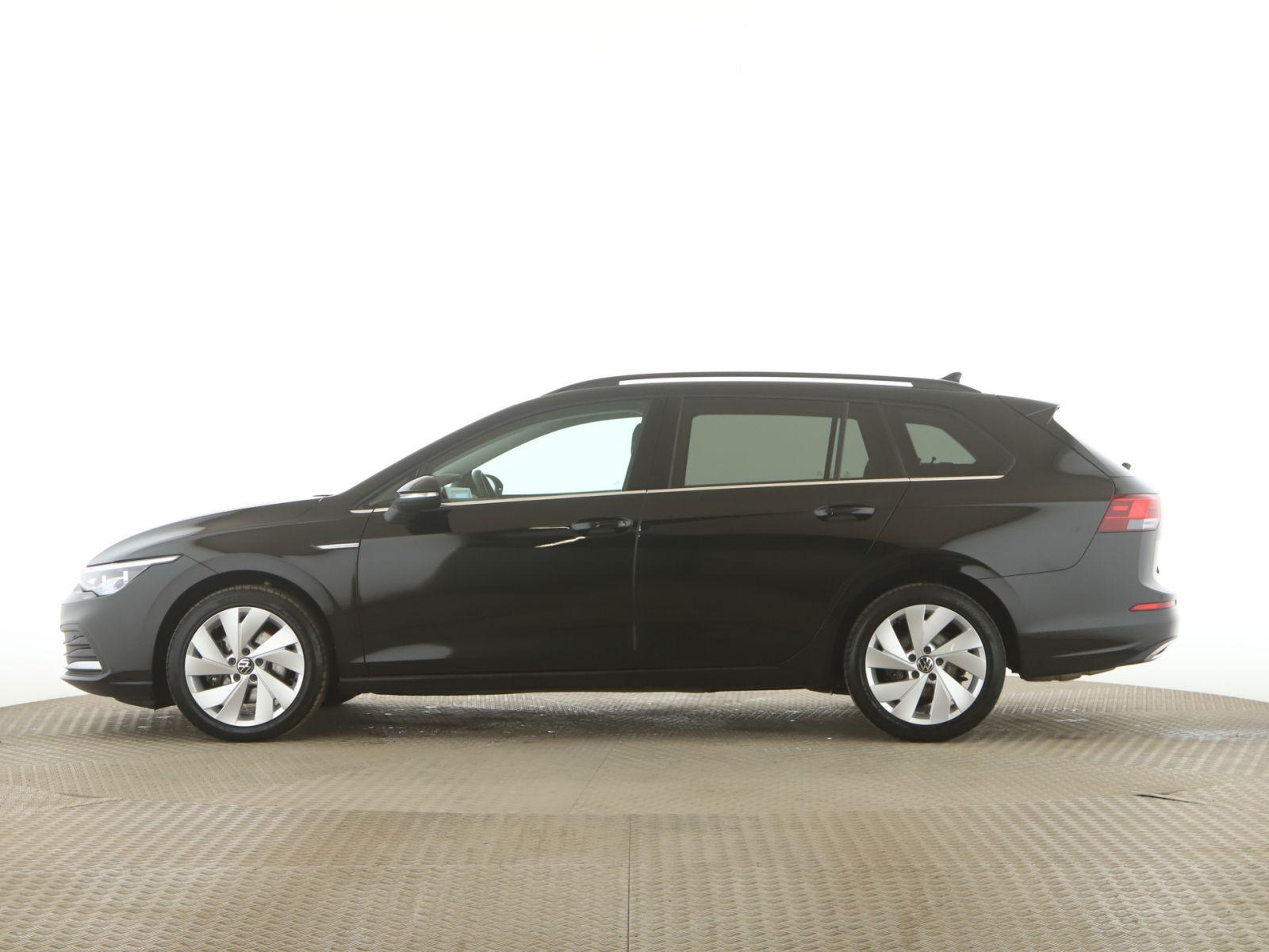 Volkswagen Golf VIII Variant 2.0 TDI Style LED+PDC+Navi+App