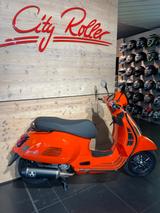 Vespa GTS 300 ABS/ASR Inkl.ARROW Auspuff/ TOP ANGEBOT - VESPA 300 GTS