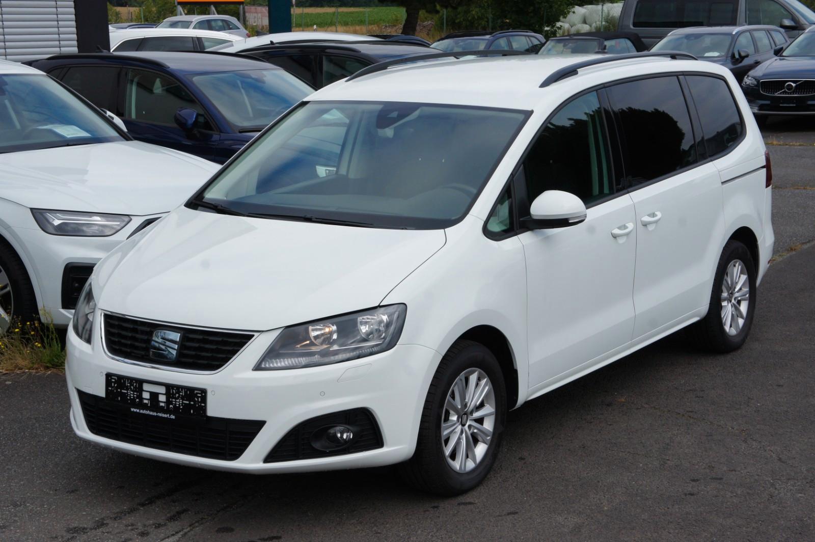 Seat Alhambra Style*ACC*AHK*7SITZE*KAM*BLIS*APP*8FACH