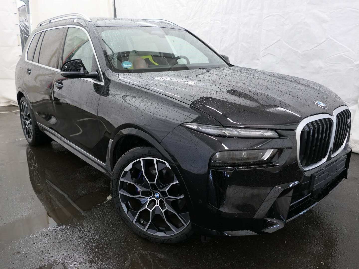 BMW X7 M60 - Bild 2