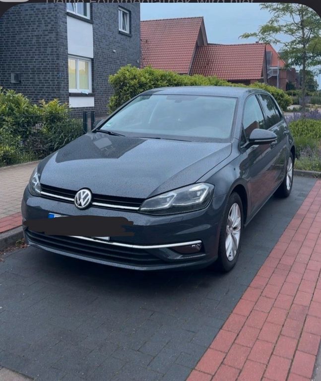 Image of Volkswagen Golf