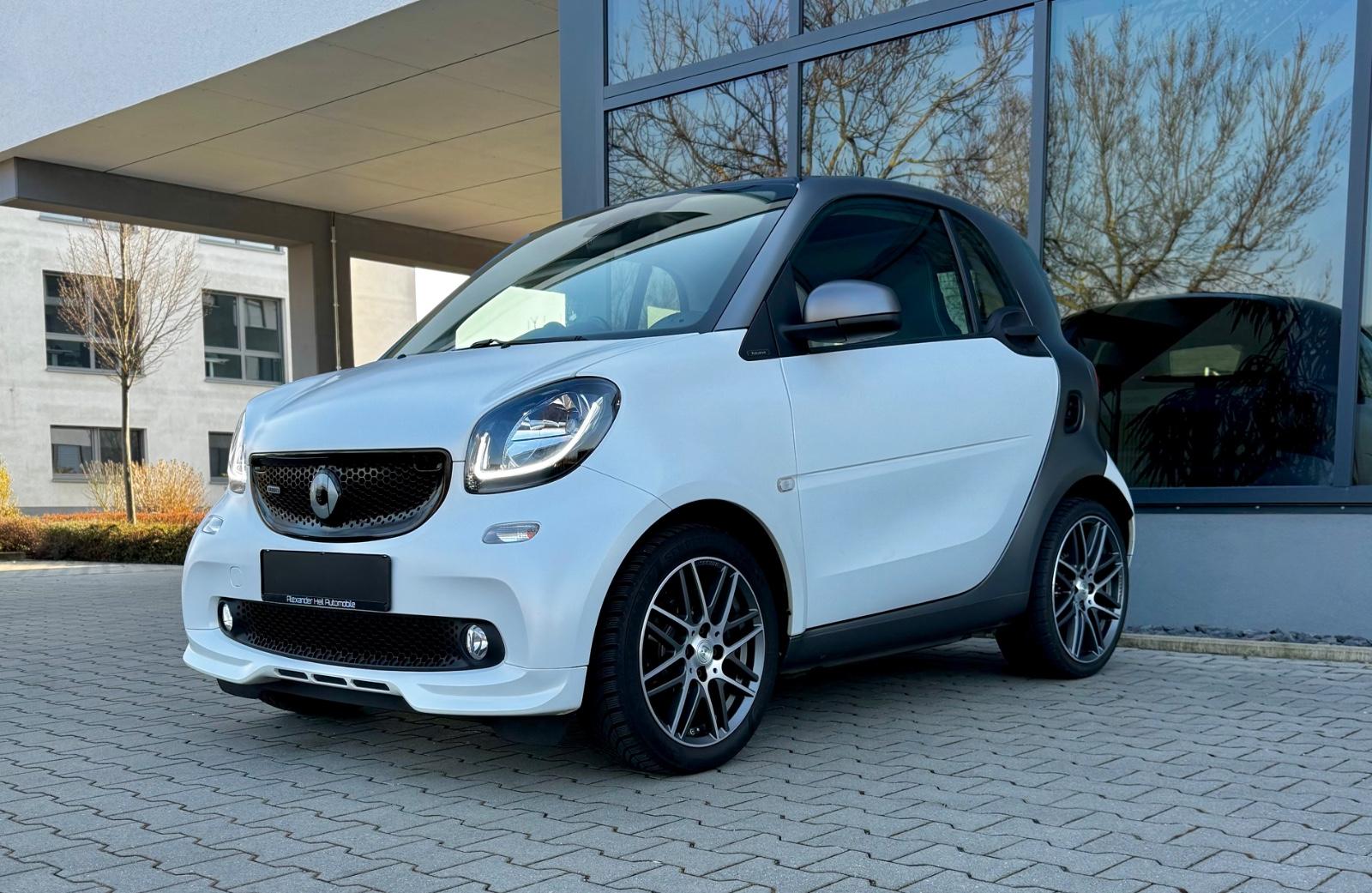 Smart ForTwo 109PS*ORIGINAL BRABUS*PANO*LEDER*JBL*NAVI