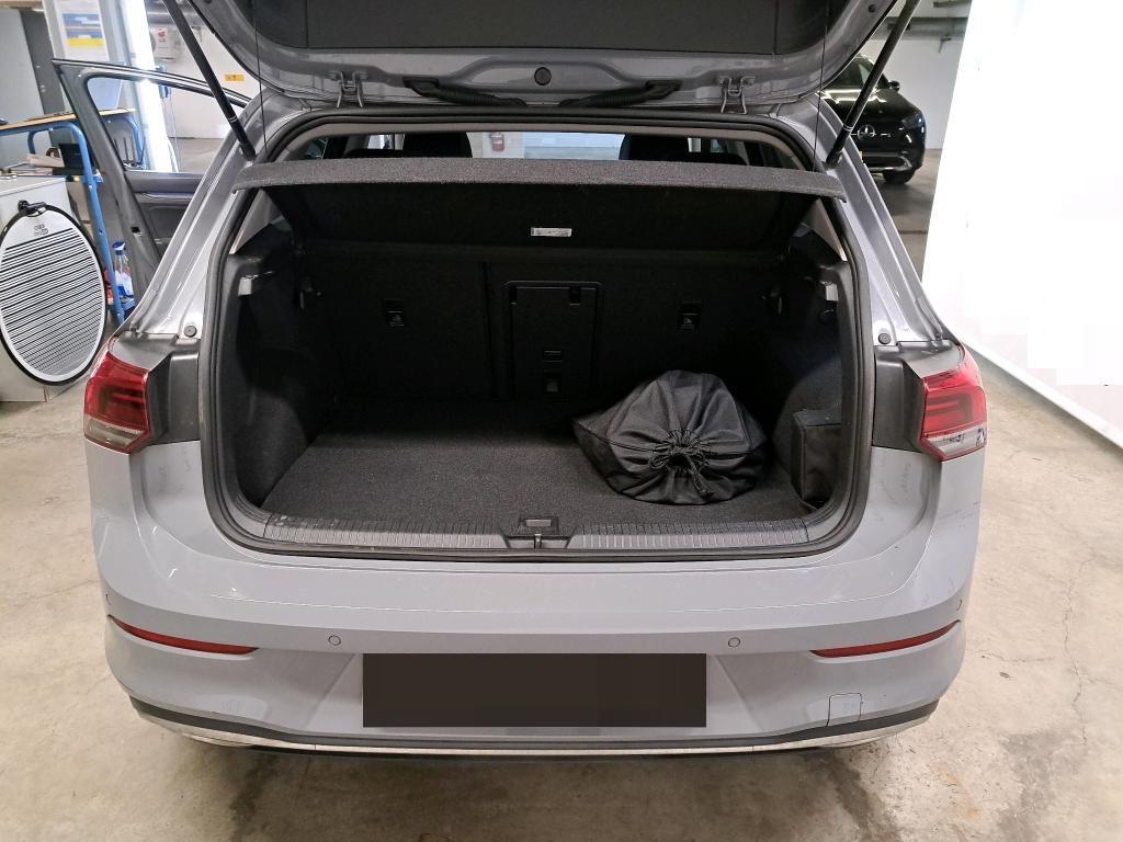 Volkswagen Golf VIII Lim. Style eHybrid DSG ACC Navi LED