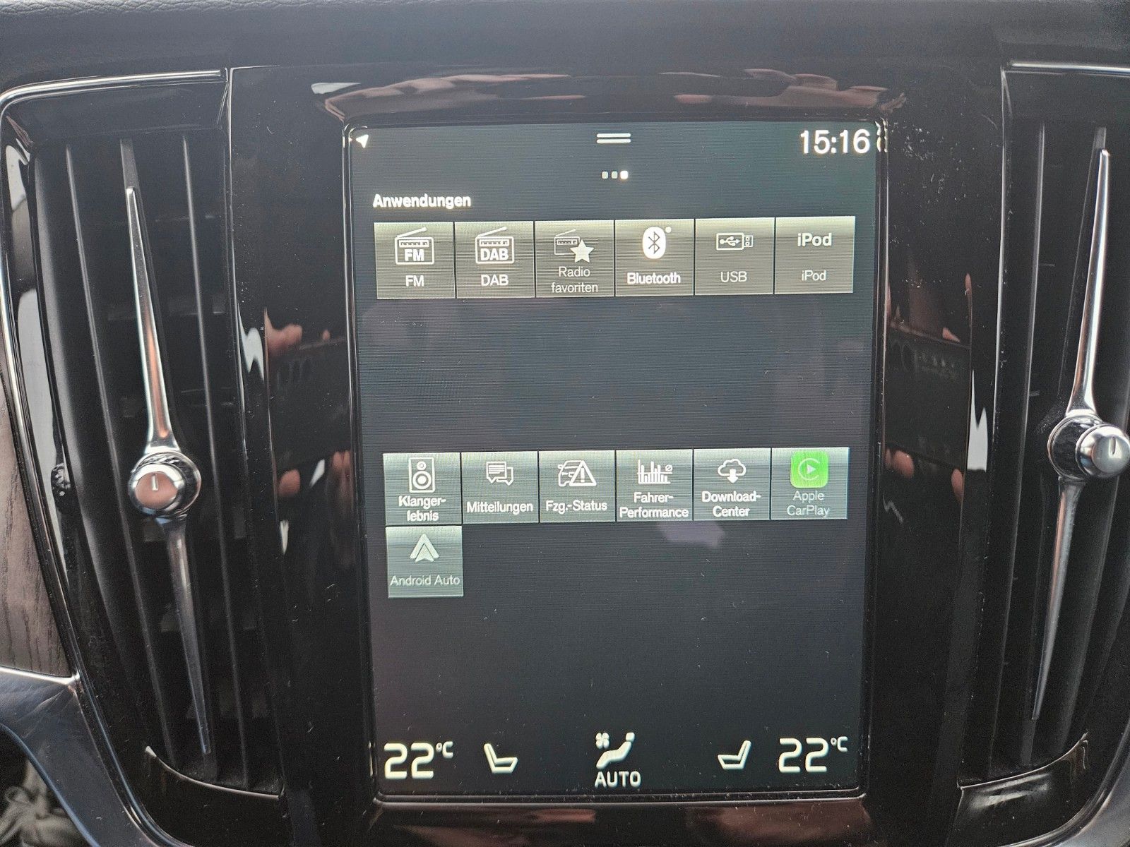 Volvo V90 Cross Country Pro AWD AHK LED LEDER XENIUM foto 16