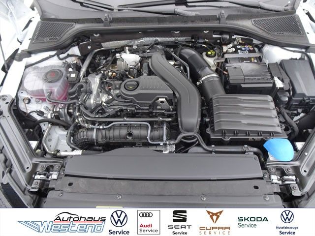 Fahrzeugabbildung SKODA Octavia Combi Selection 1.5l TSI MHEV 110kW DSG