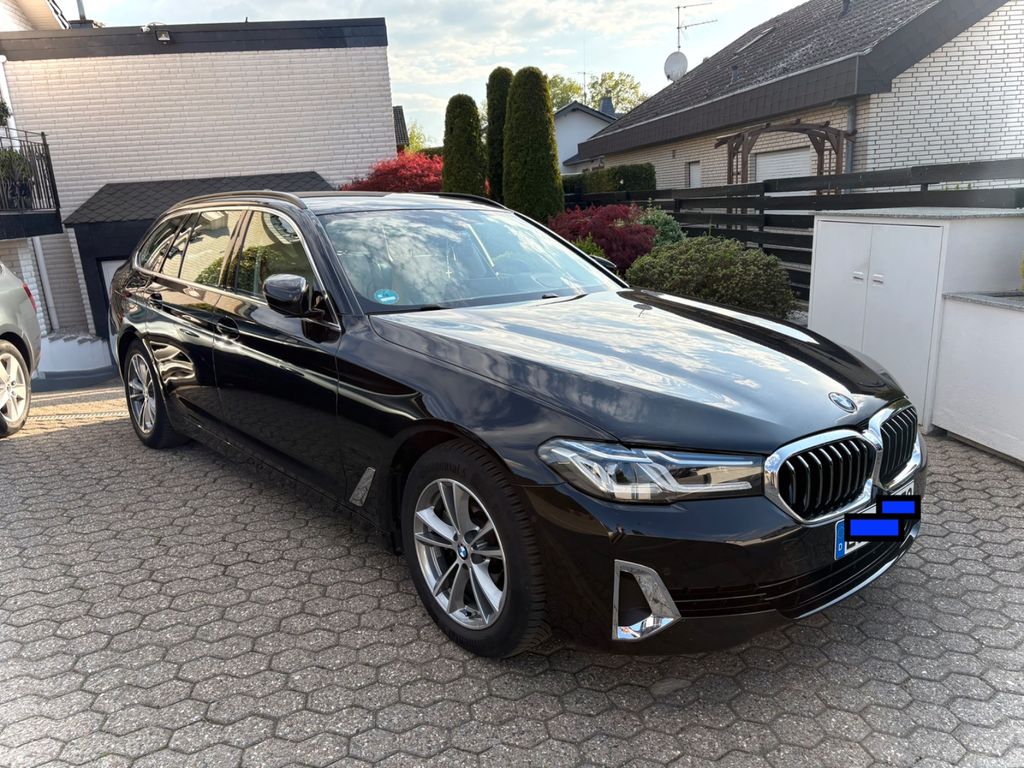 Image of BMW 520