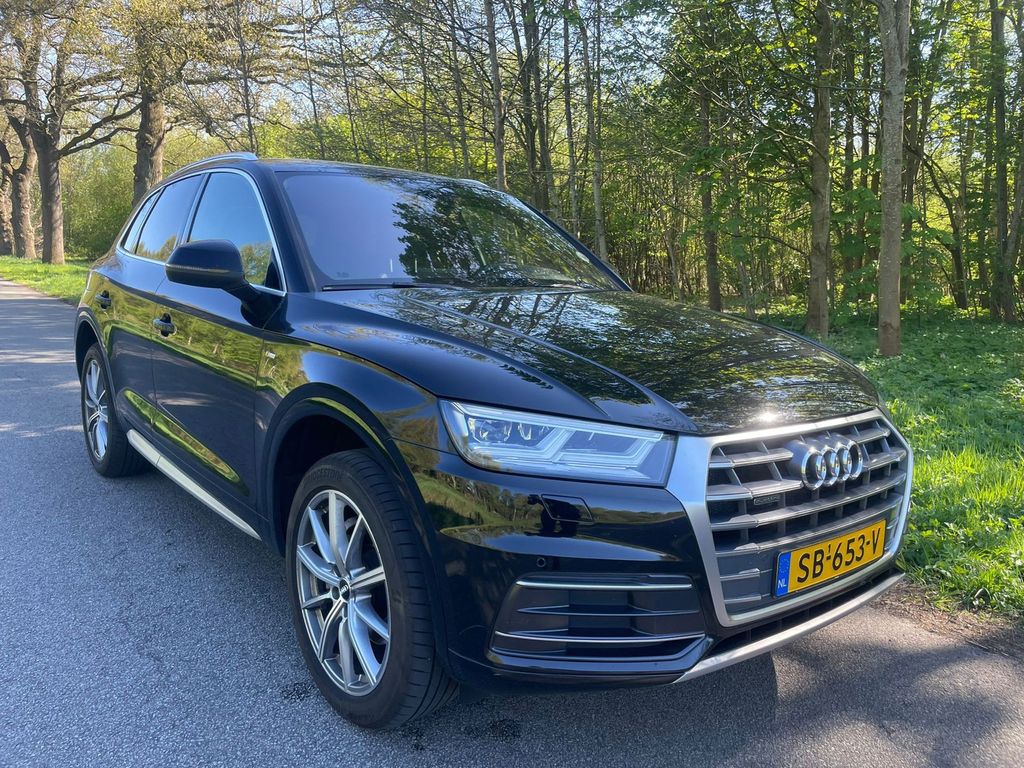 Image of Audi Q5