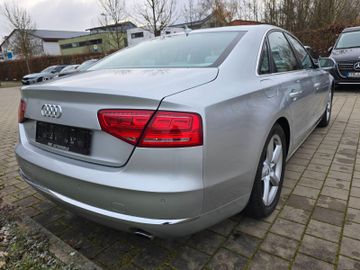 Audi A8 - 11