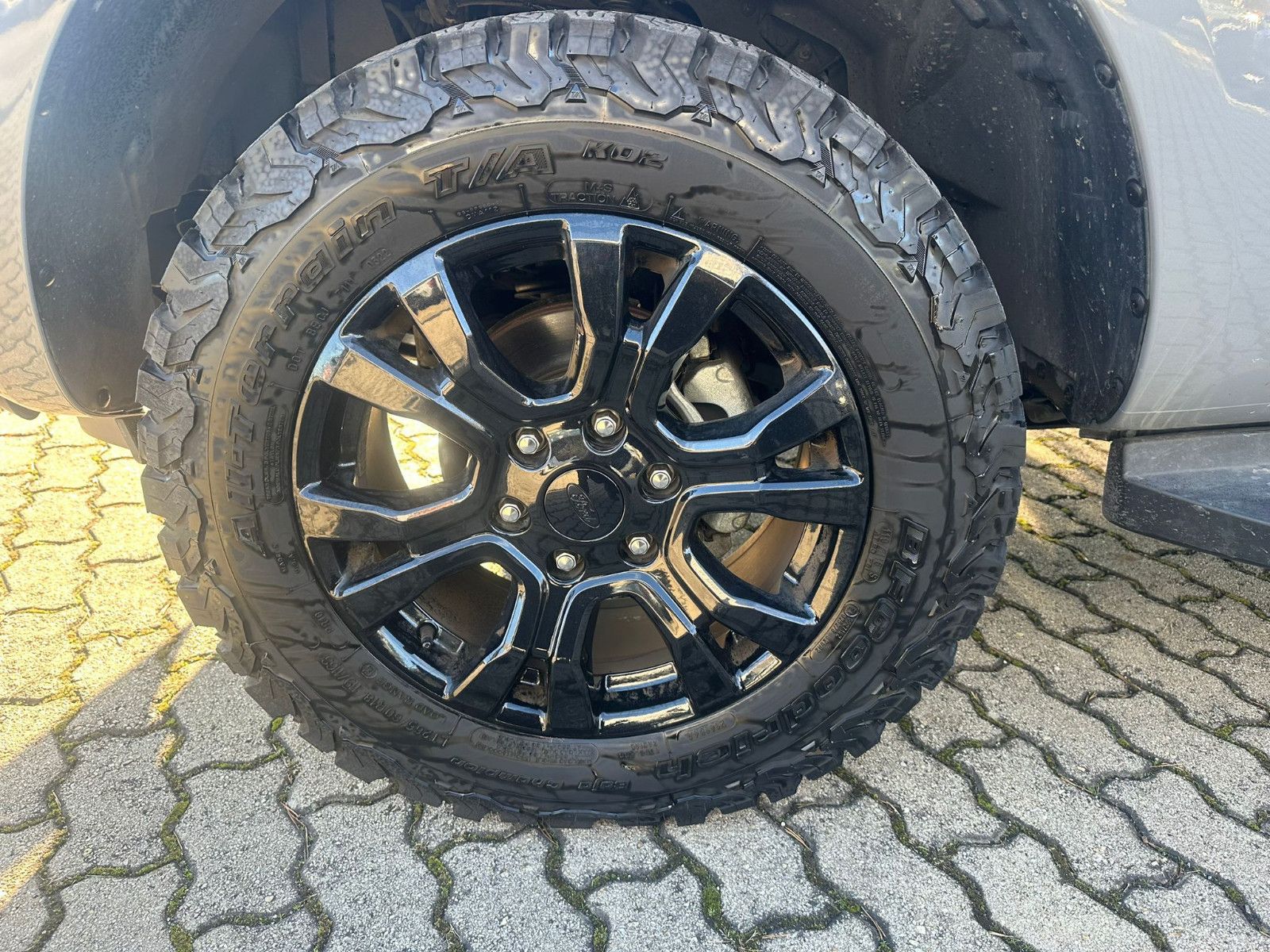 Fahrzeugabbildung Ford Ranger Wolftrak Doppelkabine 4x4 AHK+STH+TÜV-NEU