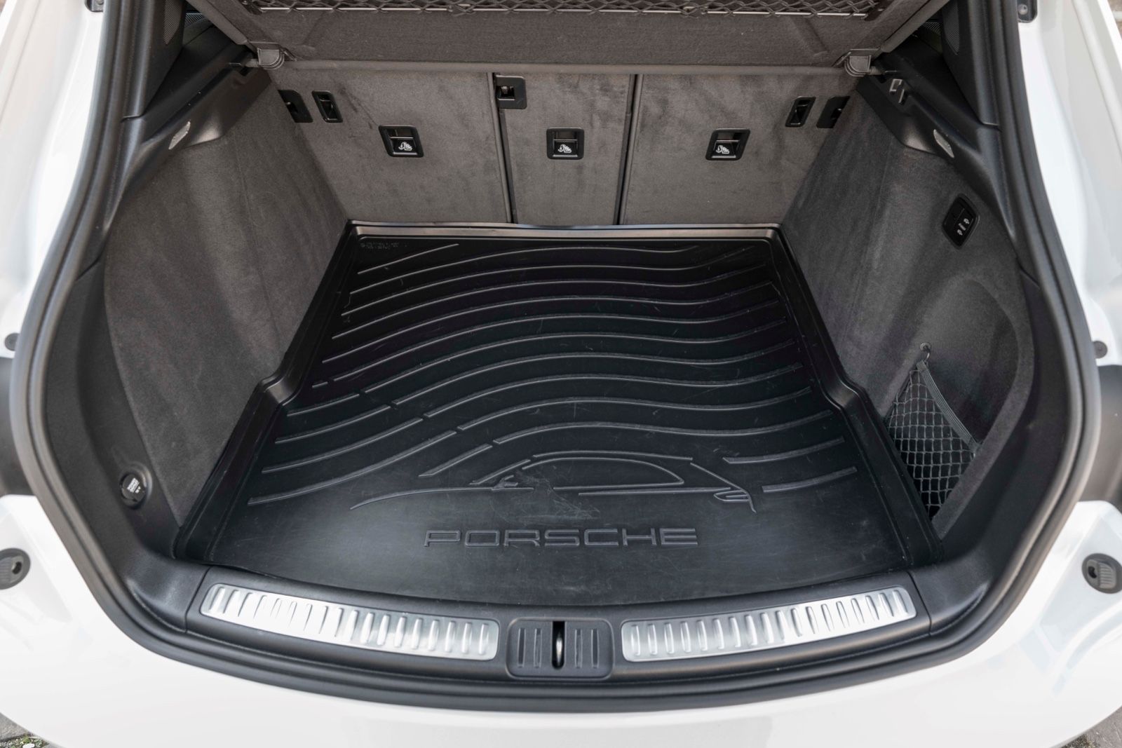 Fahrzeugabbildung Porsche Macan GTS PASM PDLS BOSE CARPLAY LUFT PANO TOTW