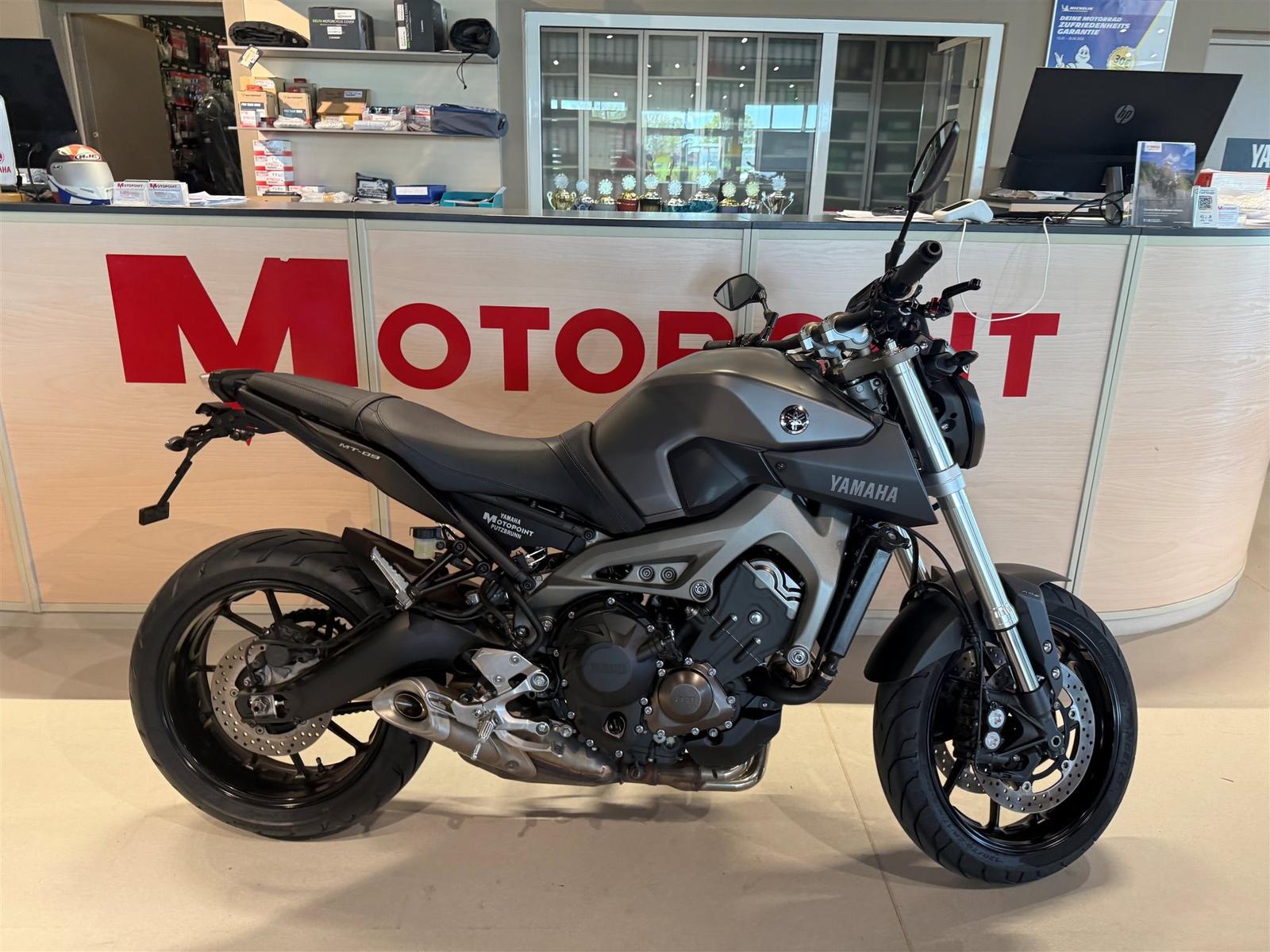 Yamaha MT-09