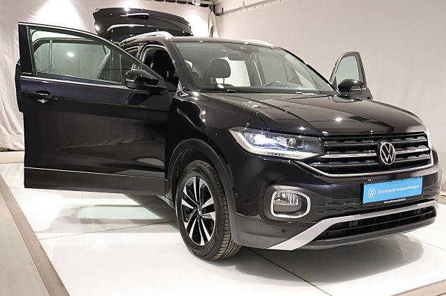 T-CROSS UNITED 1.5 TSI 110kW DSG KAMERA LED PDC 