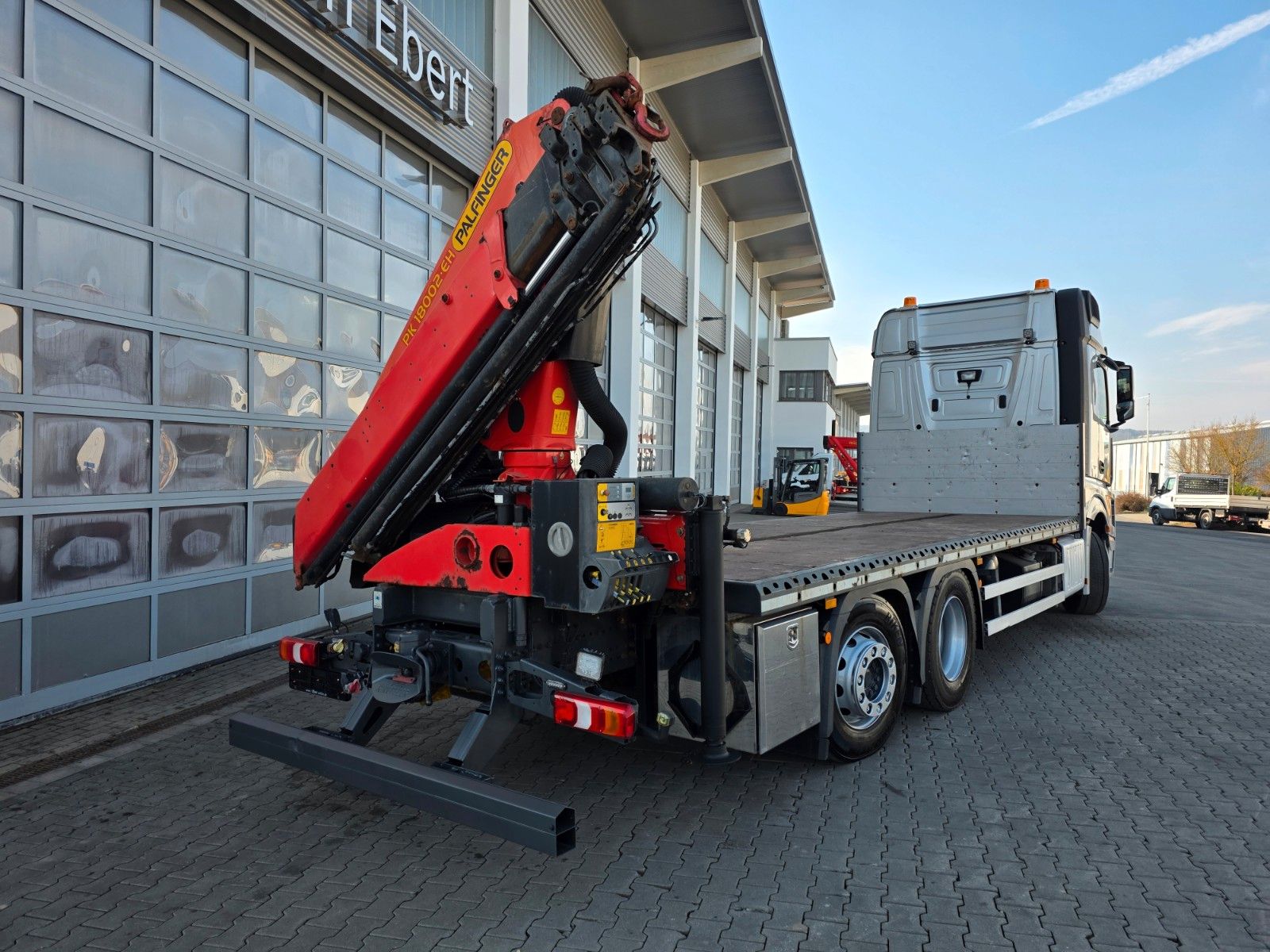 Fahrzeugabbildung Mercedes-Benz Actros 2543 L 6x2 Palfinger PK 18002-EH D Funk