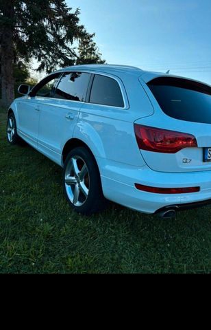 Audi Q7 3.0 TDI 7 -Sitzer Pano AHK