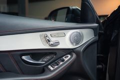 MERCEDES-BENZ GLC 43 AMG*PANO*AHK*BURM*ACC*MEMORY*Keyless* MERCEDES-BENZ GLC 43 AMG*PANO*AHK*BURM*ACC*MEMORY*Keyless*