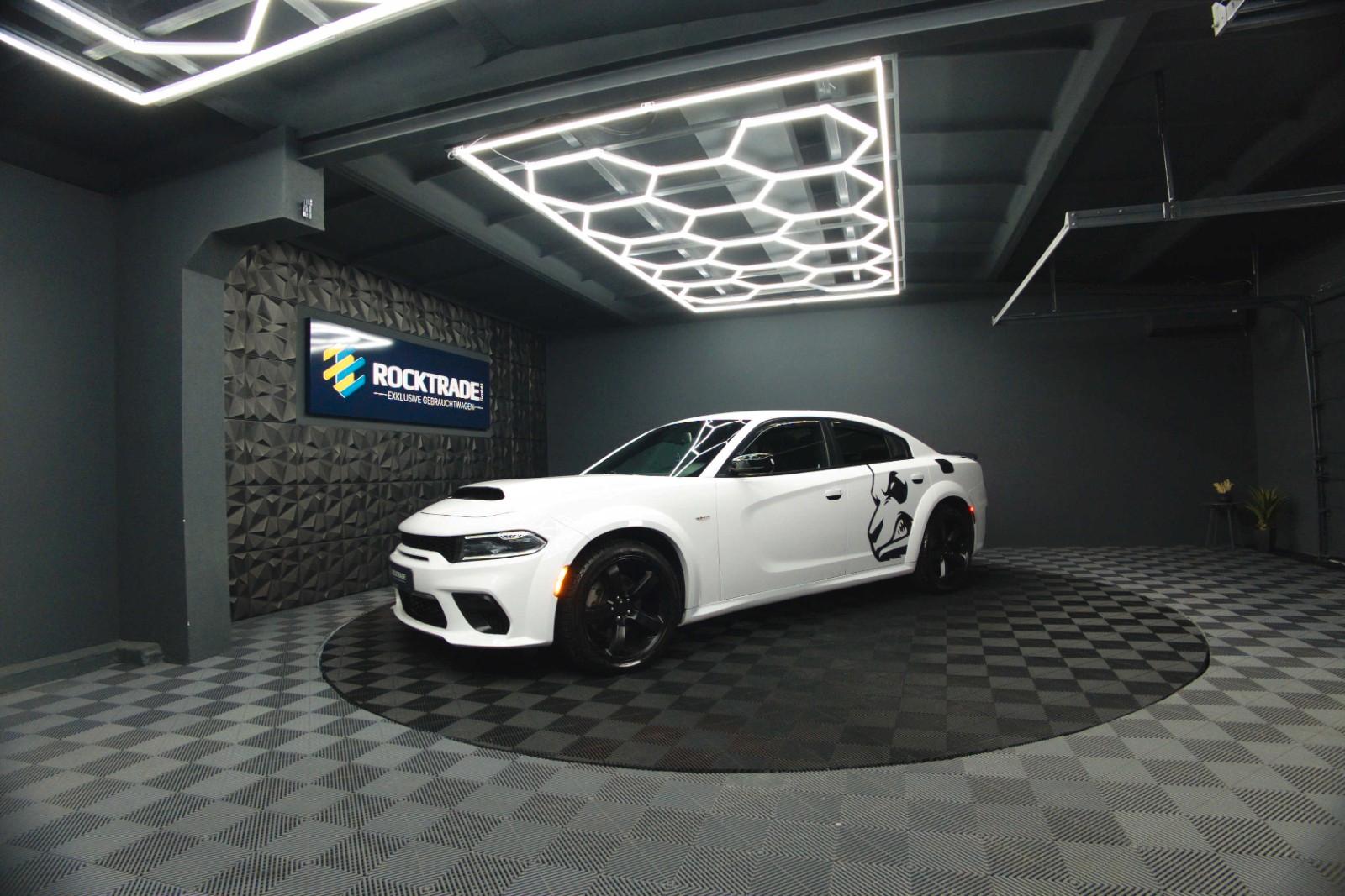 Dodge Charger 3.6 4x4 SRT WIDE BODY ANGRY PANDA LED, миниатюра 3