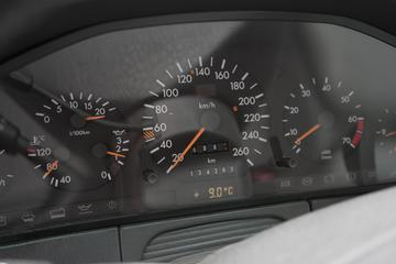 1993 Mercedes-BENZ CL 照片 4