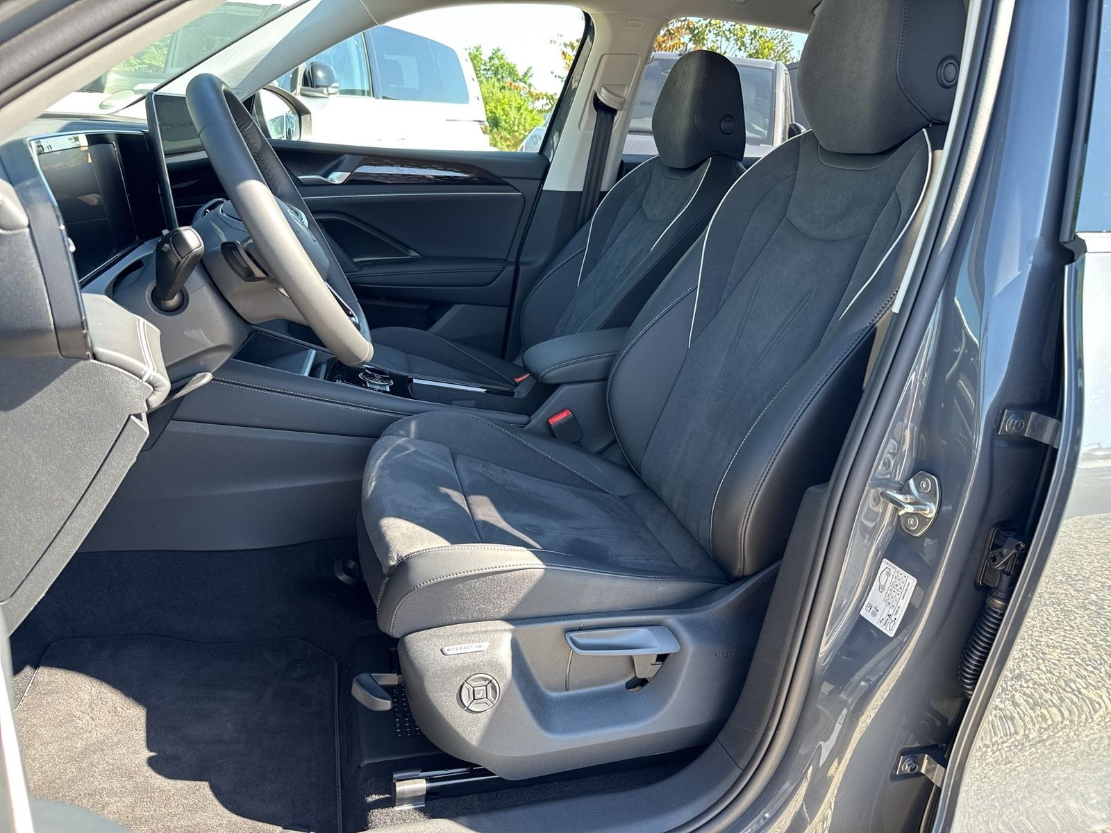 Volkswagen Tiguan - Bild 12