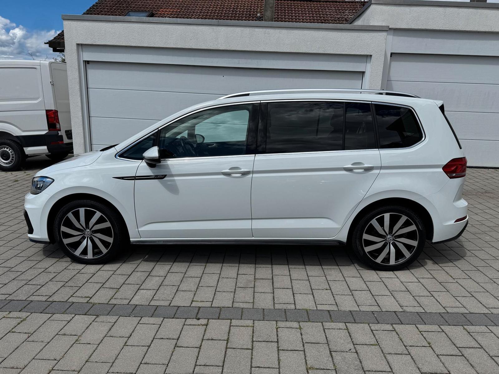 Volkswagen Touran Highline 1.5 TSI ACT OPF LED+NAVI+EasyOpe, миниатюра 8