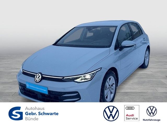 Volkswagen Golf VIII Lim. 1.5 TSI Life Matrix HuD Navi