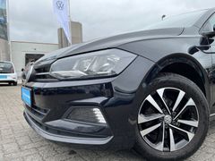 Fahrzeugabbildung Volkswagen Polo 1.0 MPI IQ.Drive CLIMATRONIC SHZ