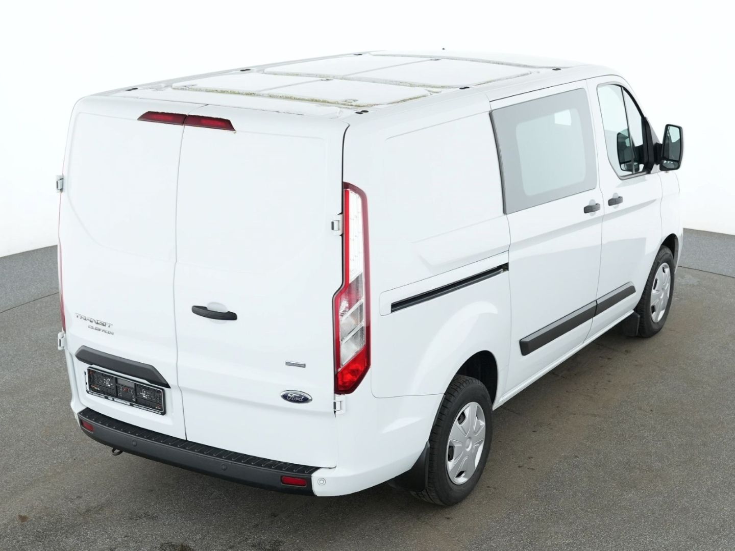 Fahrzeugabbildung Ford Transit Custom Kasten 300 L1 Trend DOPPELKABINE