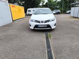 Toyota Auris 1,33-l-Dual-VVT-i - - Toyota Auris Unfallwagen