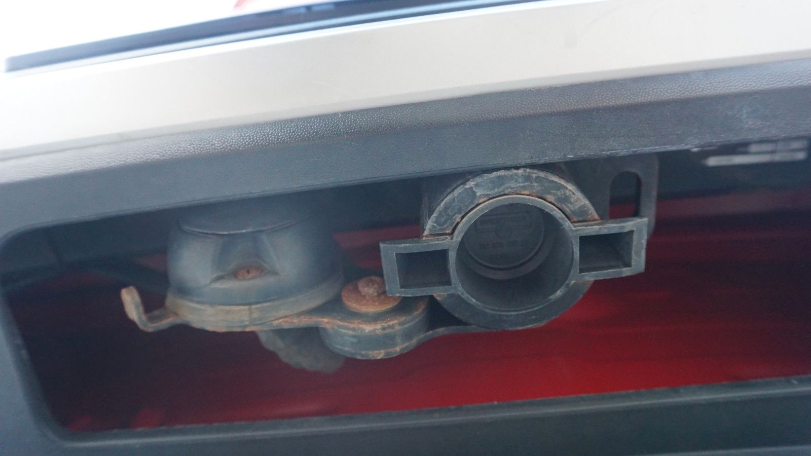 Fahrzeugabbildung Volkswagen T-Roc Sport, Sport Fahrwerk, Navi, Kamera, WR
