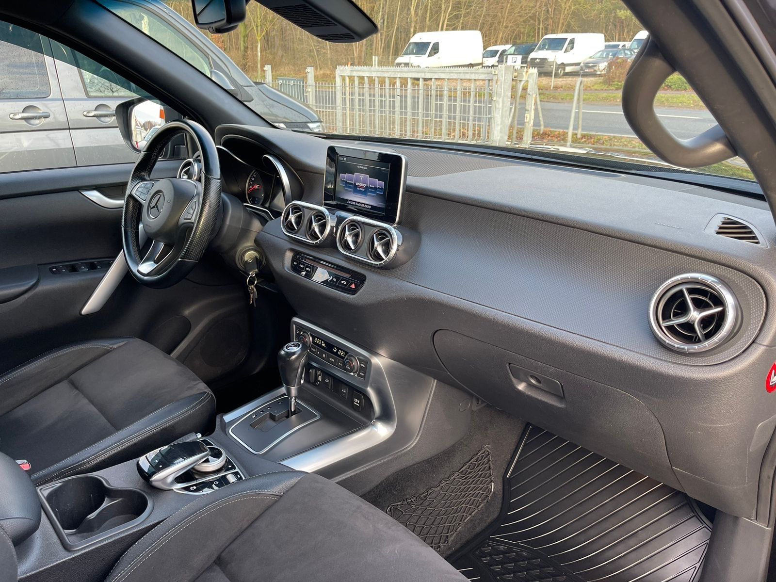 Fahrzeugabbildung Mercedes-Benz X 250d 4Matic Edition Progressive*Navi*Klima*