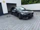 Volvo V90 D4 R-Design R-Design TÜV+Bremsen-NEU - gebrauchte Volvo V90 aus dem Jahr 2019