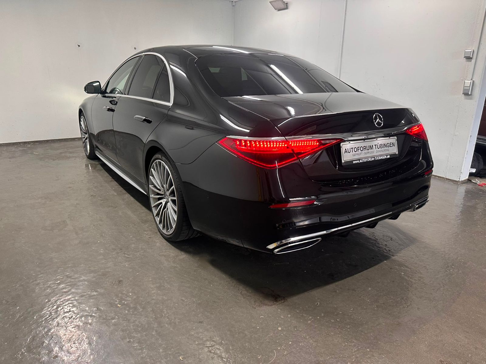 Fahrzeugabbildung Mercedes-Benz S 350 d AMG-LINE *PANO*HEADUP*3D*KEYGO*