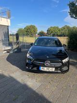 Mercedes-Benz A 200 - AMG Line Night-/ Performance Paket  - Mercedes-Benz: Performance AMG