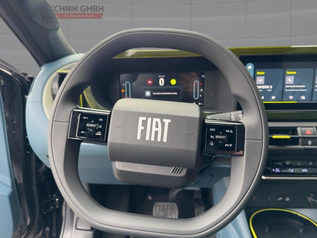Fahrzeugabbildung Fiat Grande Panda Business Edition Hybrid, Navi, PDC.