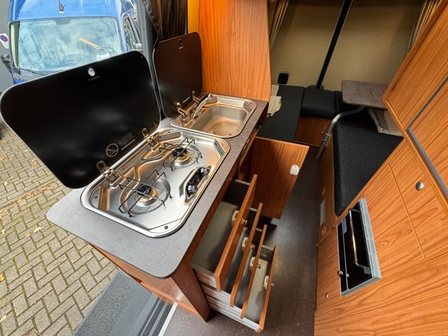 HRZ Freedom Life-Mercedes 3.0-V6-4x4-Standklima-Ahk