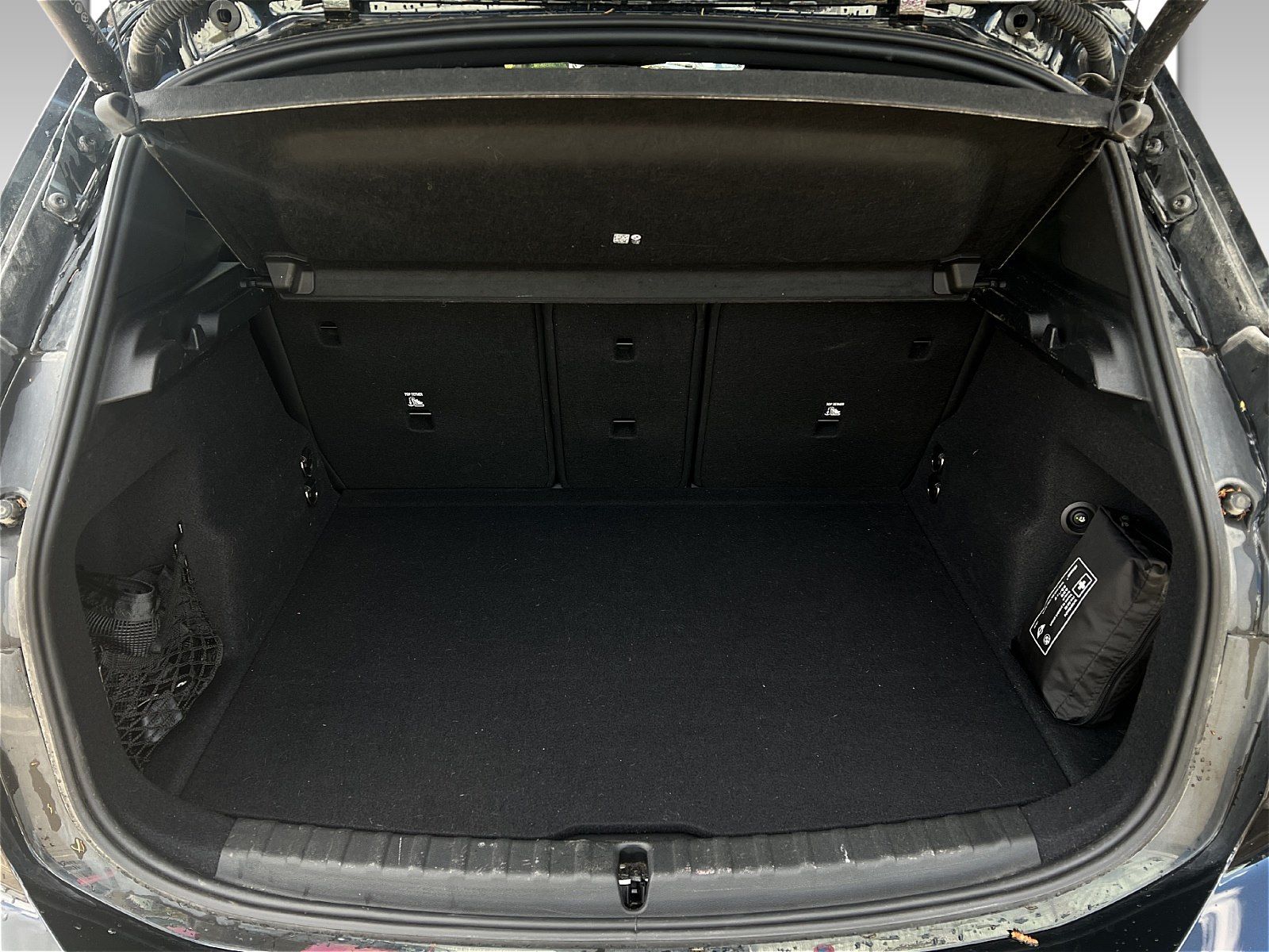 BMW 223 Active Tourer - Bild 12