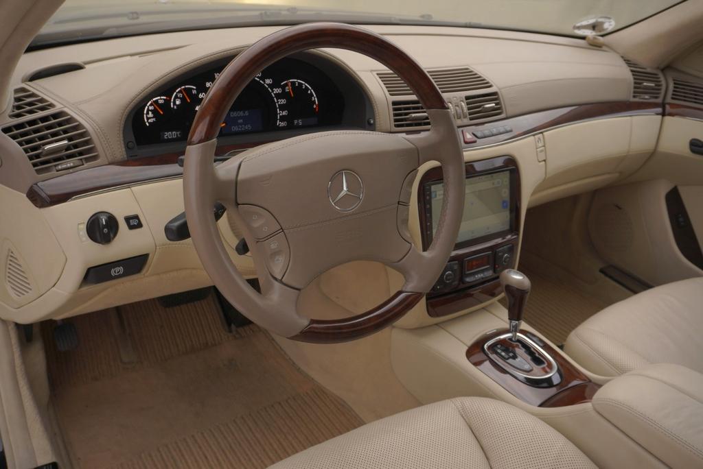 Mercedes-Benz S 600