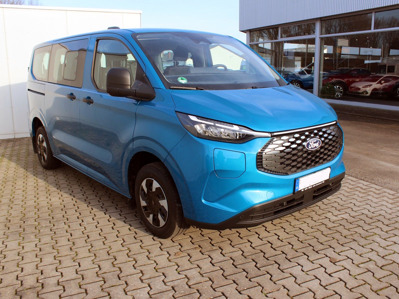 Fahrzeugabbildung Ford Transit Custom E 340 L1 RWD Trend