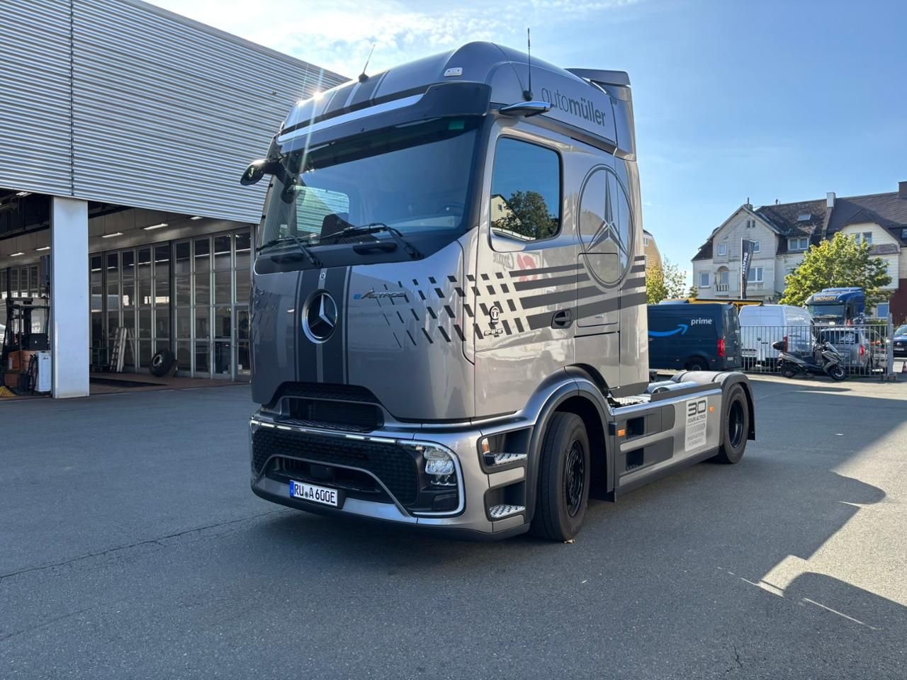 Fahrzeugabbildung Mercedes-Benz eActros 600 LS