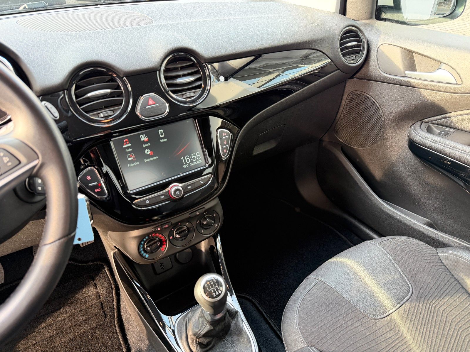Fahrzeugabbildung Opel Adam Jam 90PS IntelliLink/PDC!