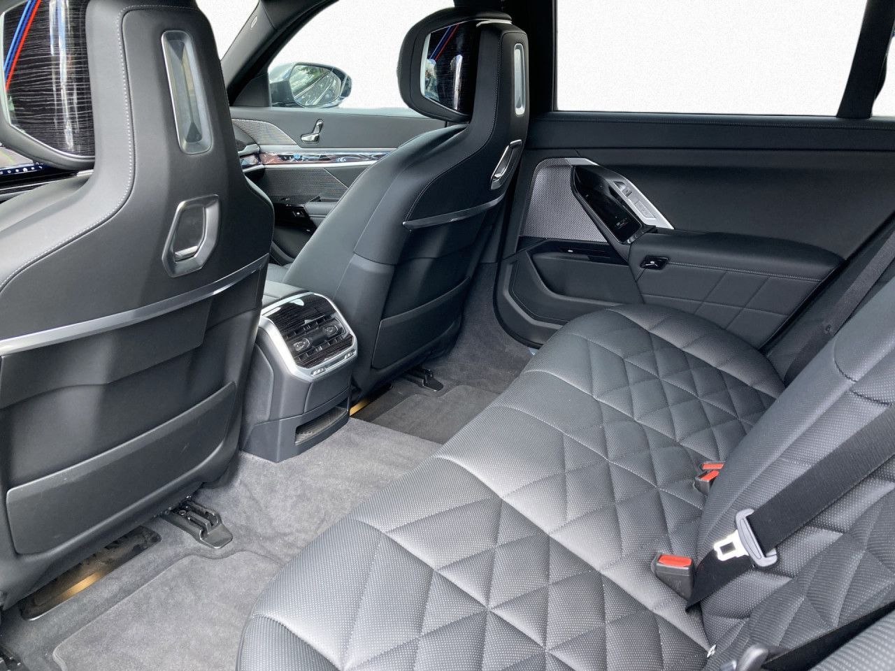 BMW 740 - Bild 17