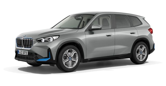 BMW iX1 xDrive30 LiveCock.HUD.LED.AHK.DriveAss.ParkA