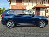 BMW X1 xDrive20i Advantage Steptronic Advantage - BMW X-Reihe von privat