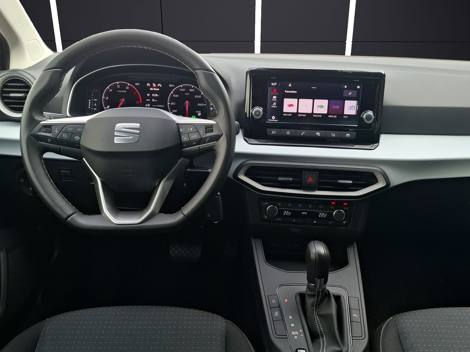 Fahrzeugabbildung SEAT Ibiza TSI Style DSG LED APP AID ACC RFK SHZ