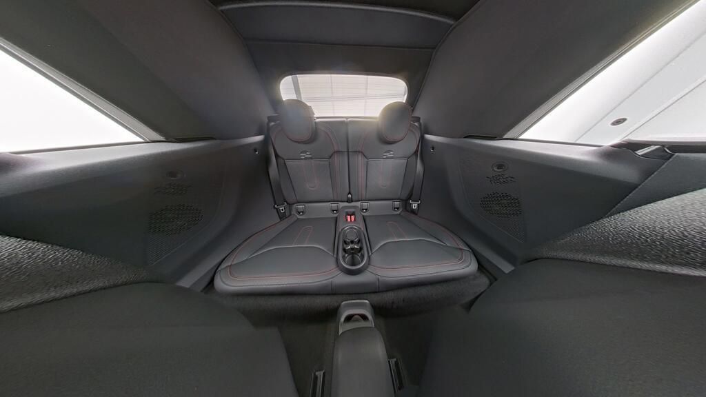 MINI John Cooper Works Cabrio - Bild 14