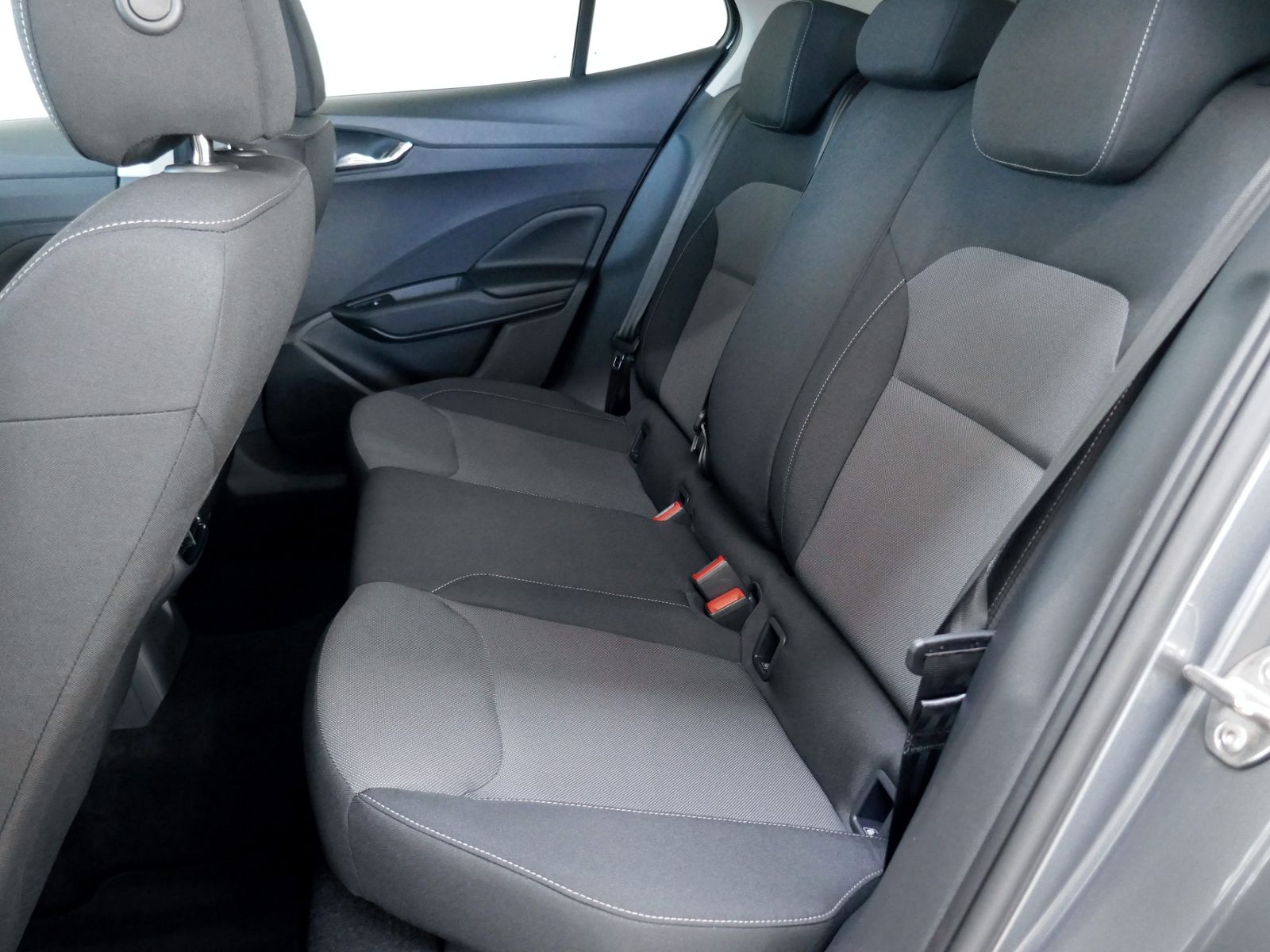 Fahrzeugabbildung SKODA Fabia Selection 1.0 TSI | LED RFK ACC App