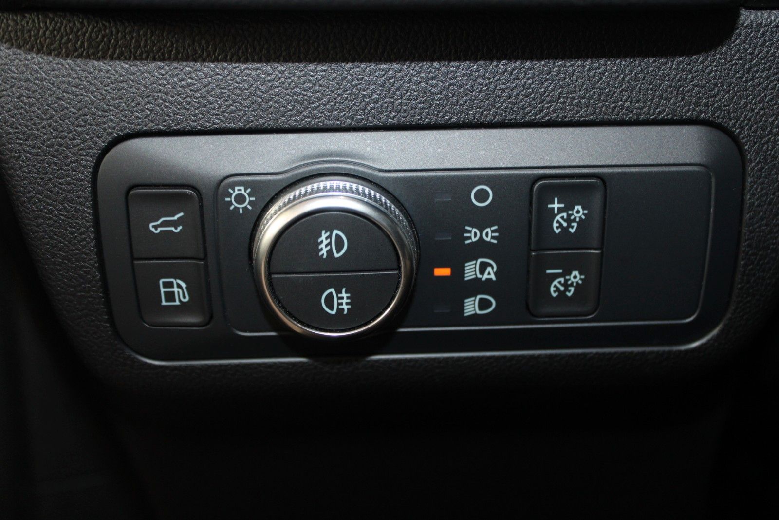 Fahrzeugabbildung Ford Kuga PHEV ST-Line X LED HUD 2xCam ACC WinterPak.