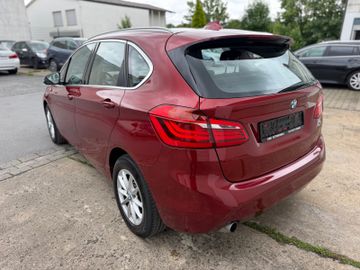 BMW 218 - 6