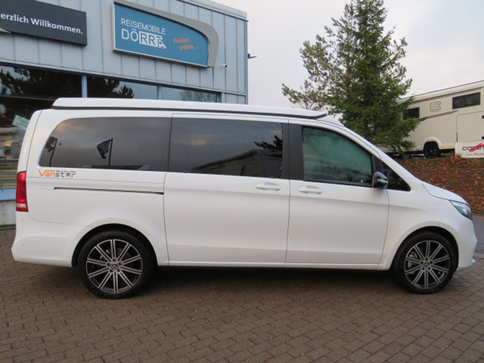 Fahrzeugabbildung Pössl Vanstar 300 d Preisvorteil 15533