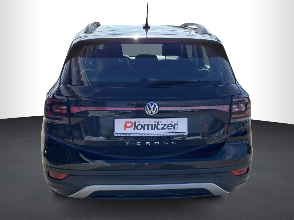 Fahrzeugabbildung Volkswagen T-Cross 1.0 TSI OPF Life *Sitzh. v*Lichtsensor*
