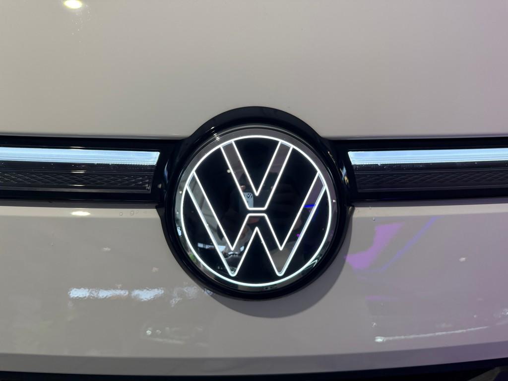Volkswagen T-Roc 1.5eTSI DSG Life RKam Totwinkel Keyless AC, миниатюра 5